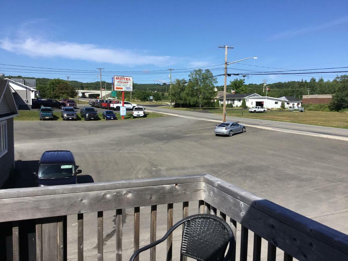 Fort Road Motel Perth-Andover Exteriör bild